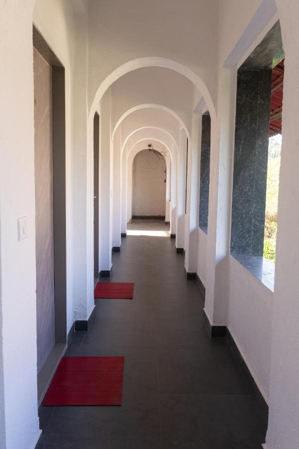 Girivihar Holiday Club - Pure Veg Lonavla Exterior foto