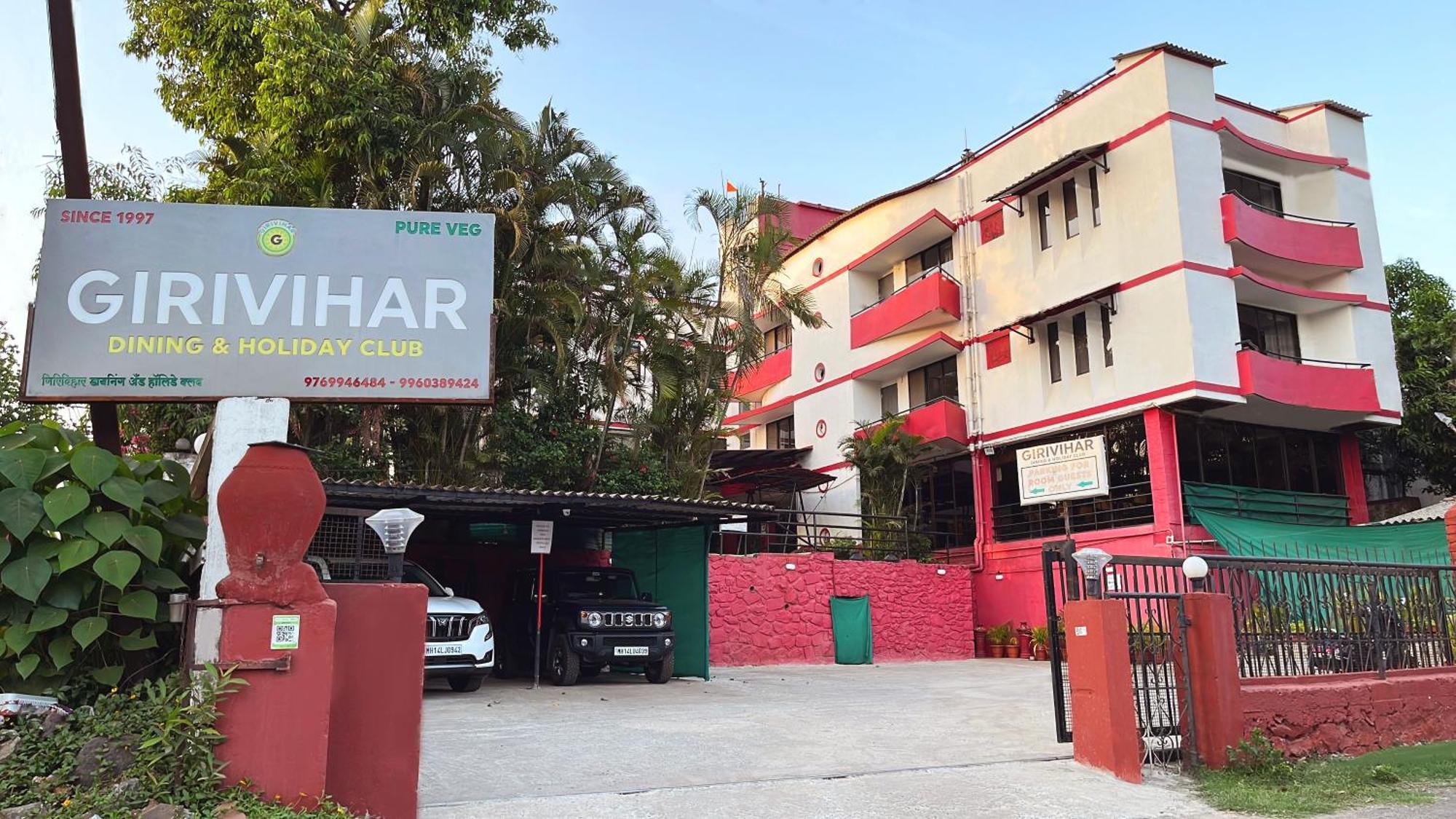 Girivihar Holiday Club - Pure Veg Lonavla Exterior foto