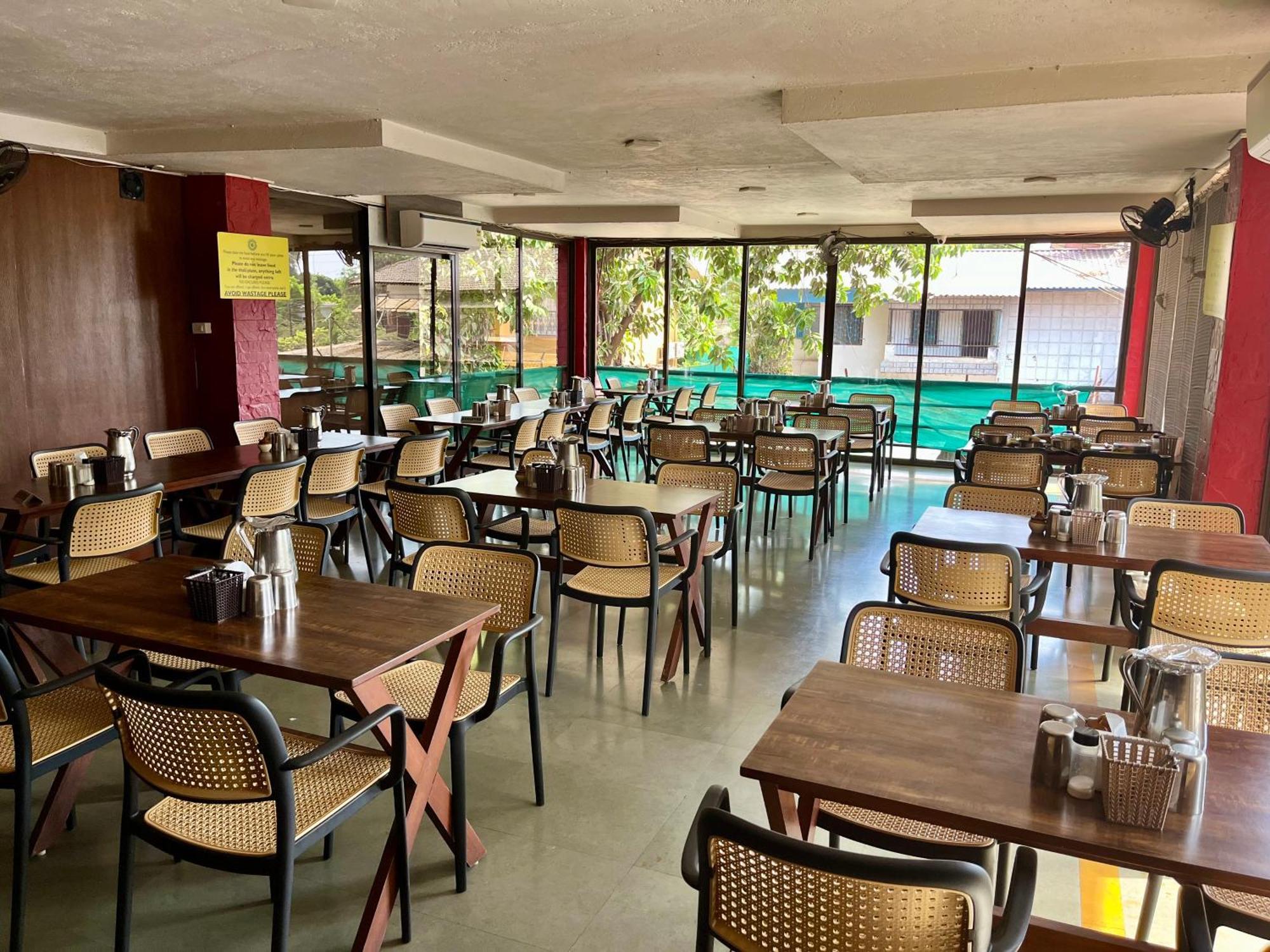 Girivihar Holiday Club - Pure Veg Lonavla Exterior foto